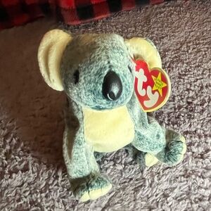$10 or 2/$15 
NWT 90s/00s Vintage TY Beanie Babies Smoke Free Home Make an Offer
